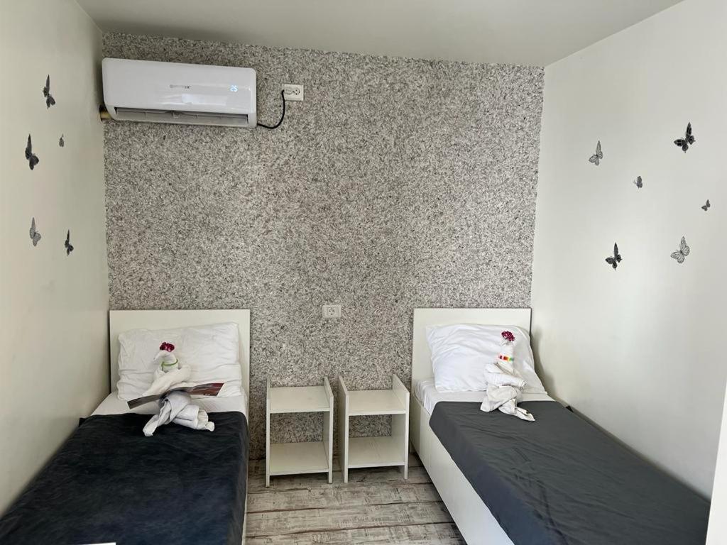 Отель Klara House Констанца Экстерьер фото